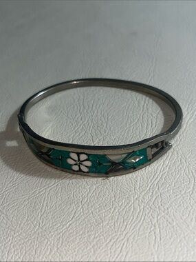 Sterling Silver Turquoise Inlay Flower Bangle Bracelet